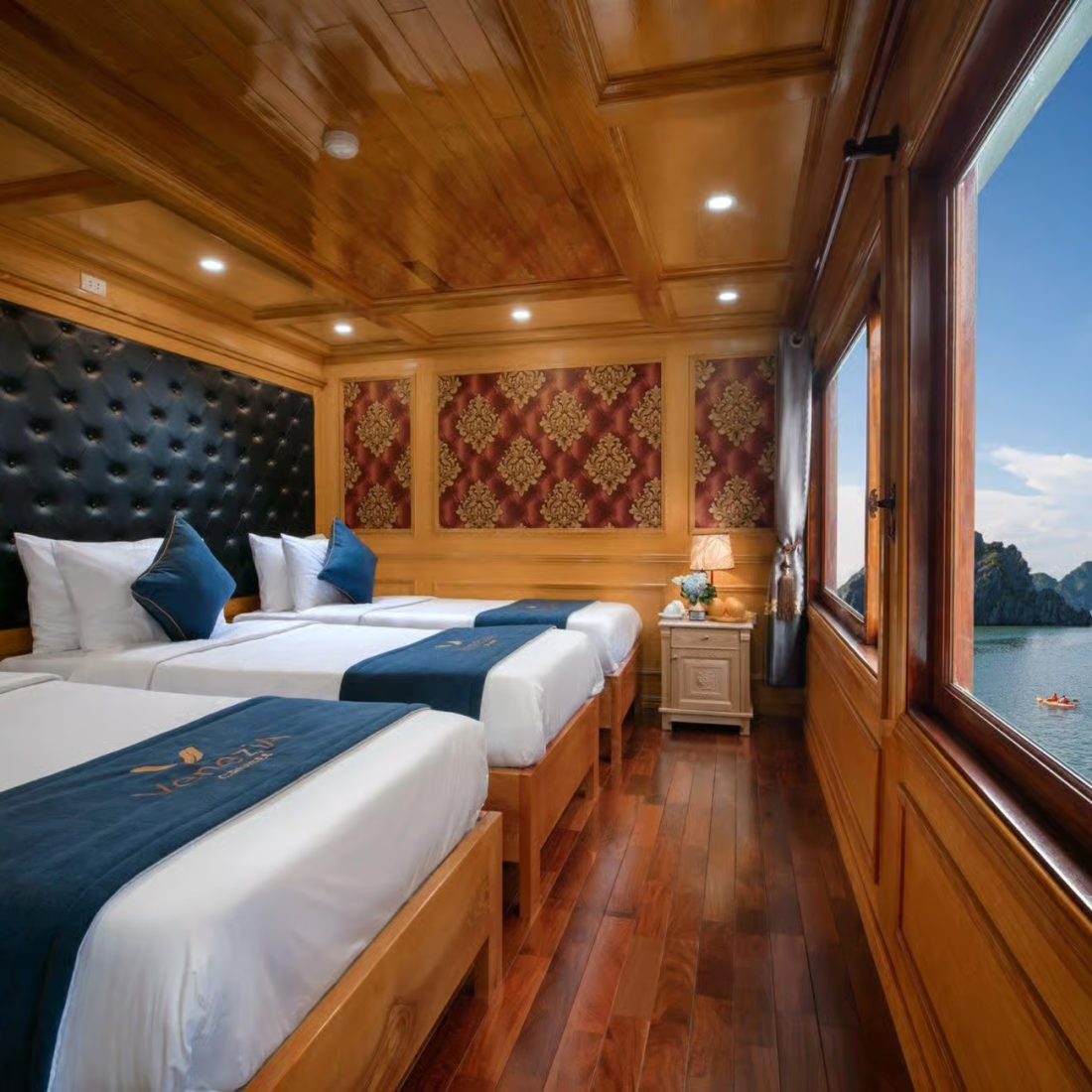 Ha Long Bay Cruise