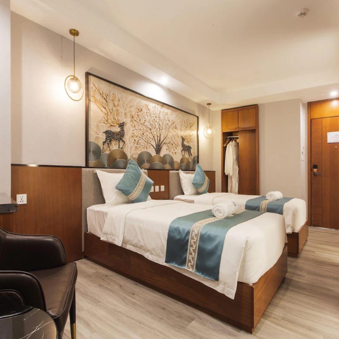 Thapae Twins Hotel
